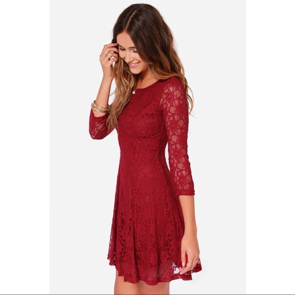 Lulu's Fine & Dine Wine Red Lace Long Sleeve Dress Size Medium - Picture 10 of 12